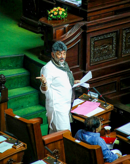 Karnataka Rejects Centre's Forest Zone Plan, Demands Ground Survey for Farmers