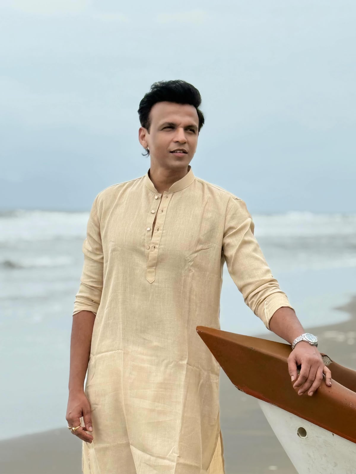 Abhijeet Sawant: Having my daughters accompany me on a song for Bappa is Bappa’s divine coincidence